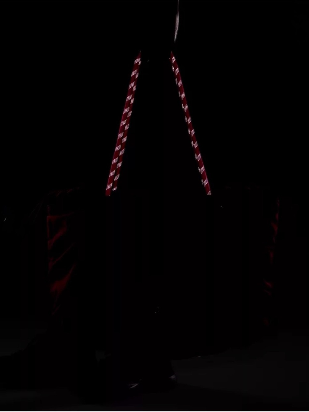 Lululemon Ruched Tote Raspberry Rave - Picture 6 of 12